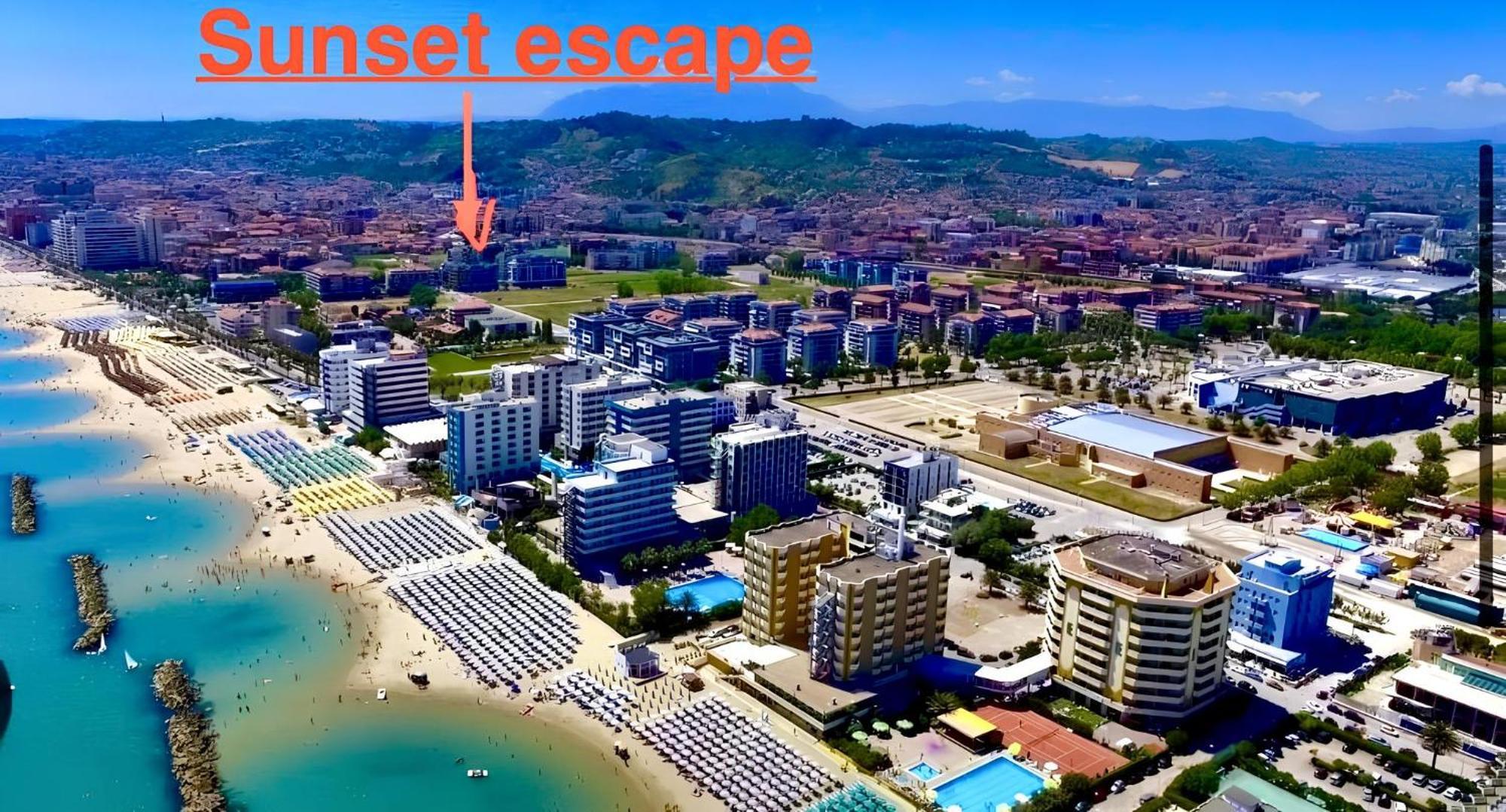 Sunset Escape, Relax A Due Passi Dal Mare Con Terrazza E Aria Condizionata *